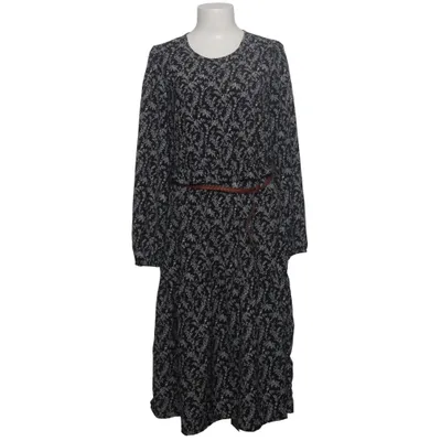 Robe (Noir, Blanc) de About You Polyester