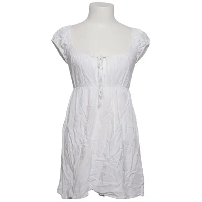 Robe (Blanc) de Subdued