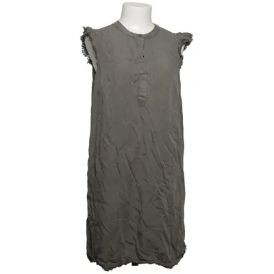 Kjole (MD9560-357) fra Carolina Belle Tencel