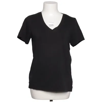 T-shirt (Black) from Designers