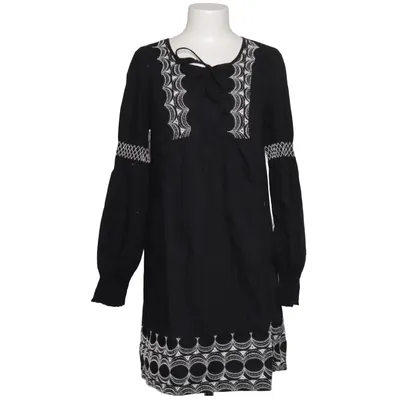 Klänning (Svart, Vit) från Etui Bomull