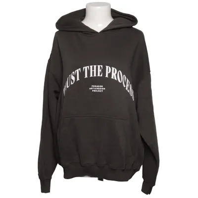 Huvtröja (Trust The Process) från Pegador Bomull, Polyester