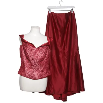 Set (Röd) från Lilly Polyester