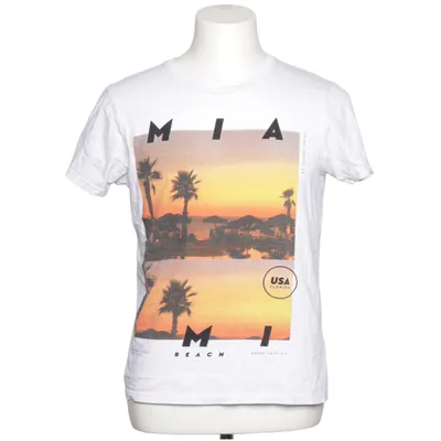 T-shirt (White, Multicolored) from FSBN Cotton