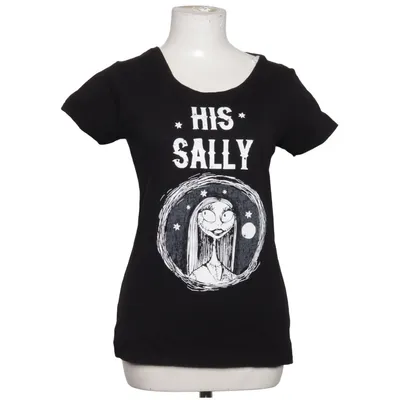T-shirt (Svart) från Nastrovje
