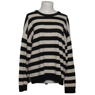 Sweater (Black, Beige) from Yerse