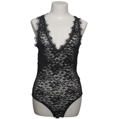 Underklädesbody (Svart) från Adorable Caro x NA-KD Polyester