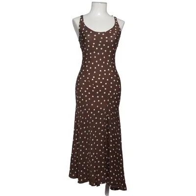 Robe portefeuille (Marron, Blanc) de Réalisation Soie