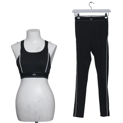 Sportswear set (Black, White) from Alo Yoga Elastane, Polyester