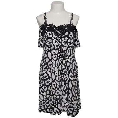 Dress (Black, White) from Tredy