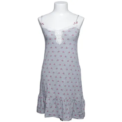 Nightgown (Gray, Pink) from Vive Maria