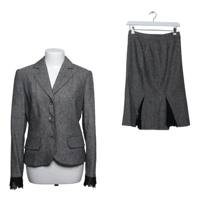 Skirt suit (Gray) from Prestige