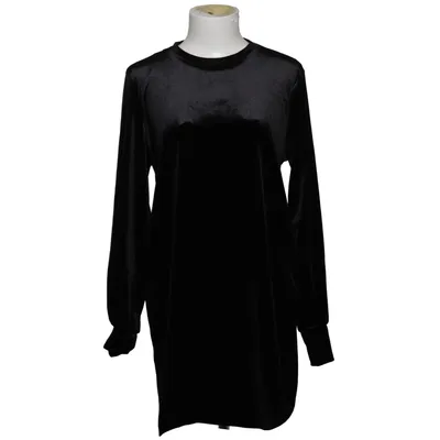 Robe (Noir) de Zara W&B Collection