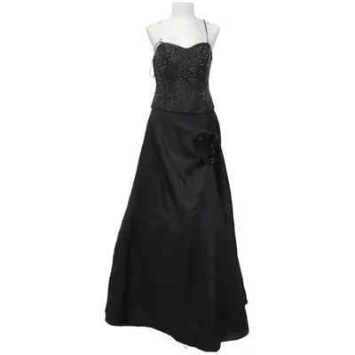 Aftonklänning (Grå) från Yves Calin