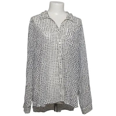 Bluse (Hvid, Sort) fra Gina Laura Collection