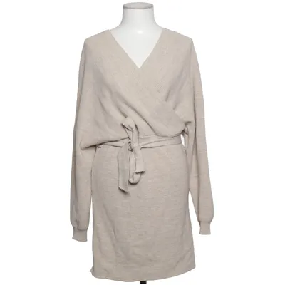 Omlottklänning (Beige) från Fashionkilla Akryl
