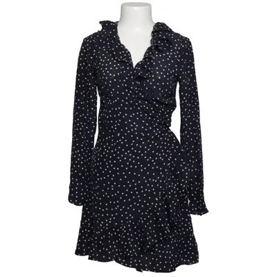 Wickelkleid (Blau, Weiß) von Réalisation Seide