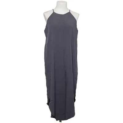 Kjole (Grå) fra Vonda Viscose