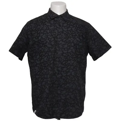 Short sleeve shirt (Gray, Black) from Makia Organic cotton