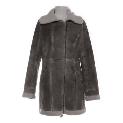 Veste en peau de mouton retournée (Gris, Blanc) de Gipsy Acrylique, Polyester