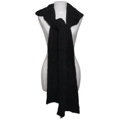 Hætte (object hooded scarf · black hood scarf · scoodie scarf hood · knit hooded scarf · winter layering accessory · scandinavian minimal · cozy winter essential · minimalist cold weather accessory · scandi style · soft knit scarf · practical winter hood) fra Object Elastan, Polyamid, Polyester, Uld