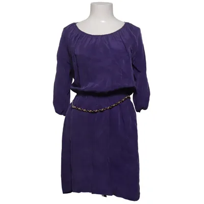 Klänning (CUPRO DRESS WITH BELT) från Pernilla Wahlgren Kupro