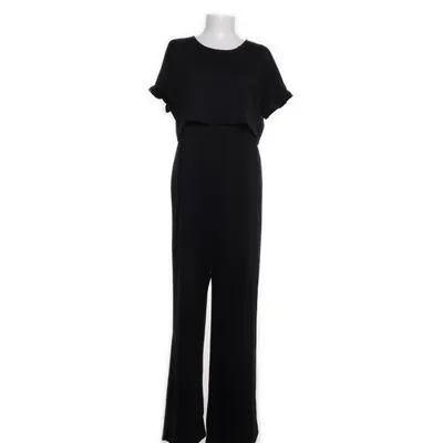Byxdress (Svart) från Mamalicious Polyester