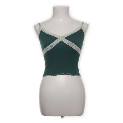 Pyjamaslinne (Grön, Vit) från Urban Outfitters Elastan, Modal, Polyamid