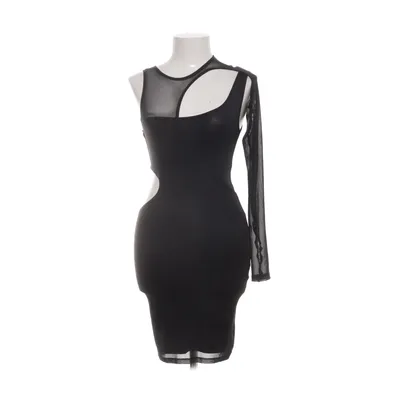 Kleid (Schwarz) von Bershka
