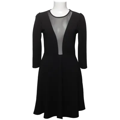 Klänning (Svart) från Sisters Point