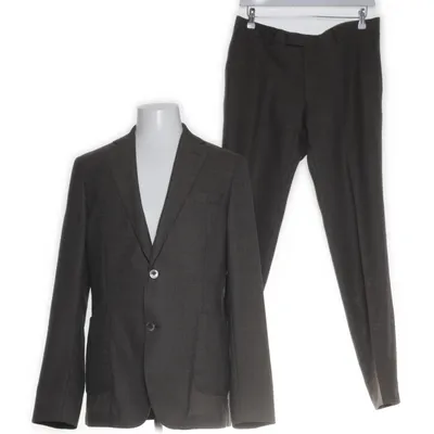 Kostym (Slim fit,  halvfordrad, öppna fickor, lätt och luftig, glesvävd högtvinnad ull med mikrostruktur, brun) från Oscar Jacobson Ull