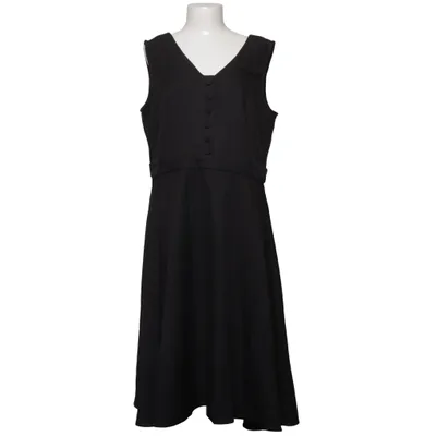 Robe (Noir) de Banned Acrylique, Polyester