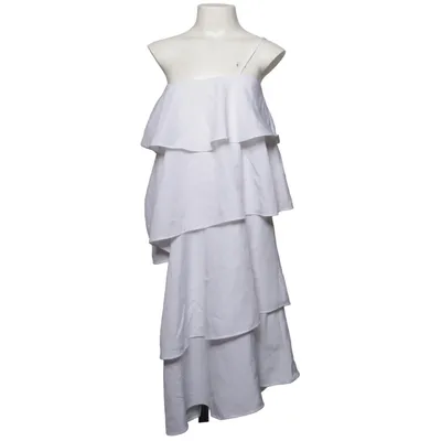 Robe (Blanc) de Gina Tricot Polyester recyclé