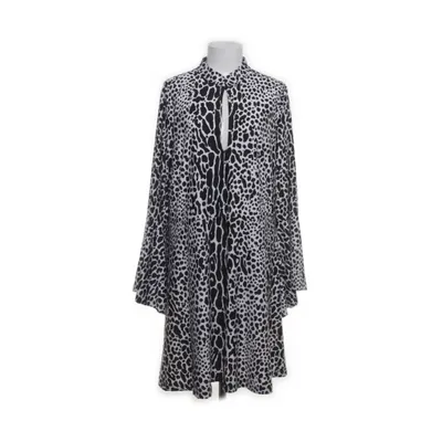 Klänning (Svart, Vit) från Bodyflirt Polyester