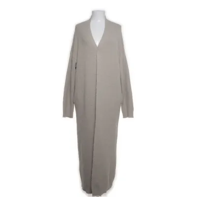 Kofta (Beige) från Josefine HJ x NA-KD