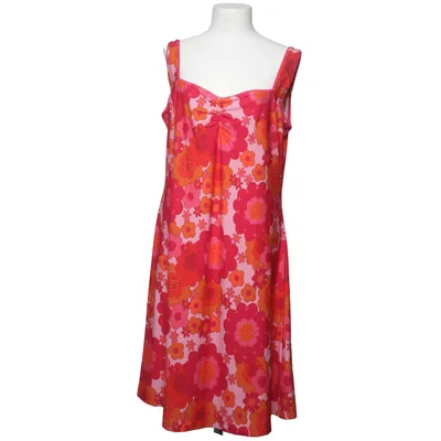Klänning (Rosa, Röd, Orange) från Tante Betsy Elastan