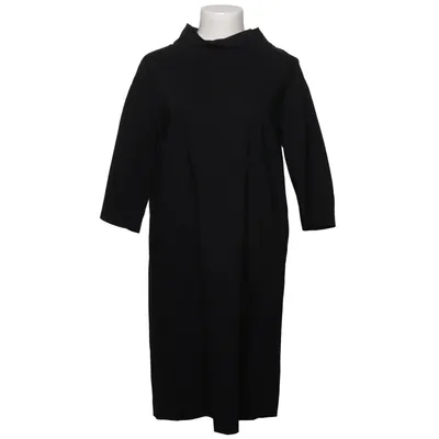 Kleid (Schwarz) von Angela Elasthan, Polyamid, Viskose