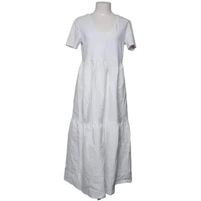Robe longue (Blanc) de Stradivarius