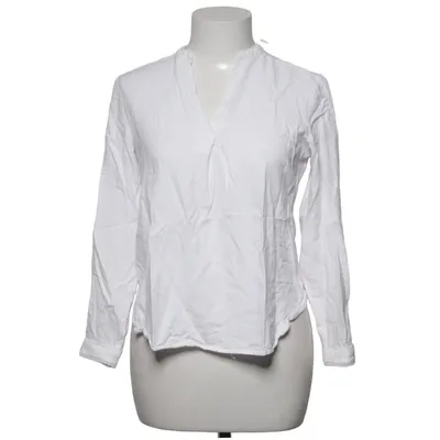Blouse (White) from Zero Viscose