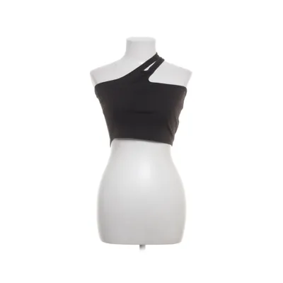 Crop top (Black) from Cape Clique
