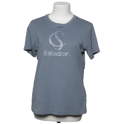 T-shirt (Blå) från Eskadron
