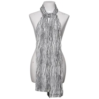 Halsduk (Vit, Svart) från Masai