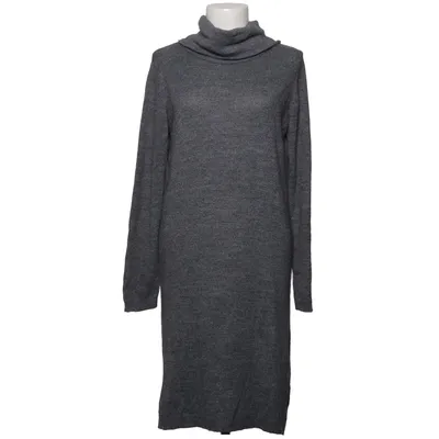 Robe à col roulé (Gris) de Object Acrylique, Coton