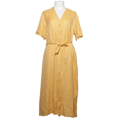 Robe chemise (Jaune) de Quiosque