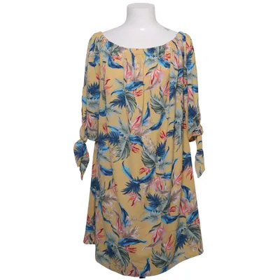 Jurk (Geel, Meerkleurig) van New Look Curves Elastaan, Polyester