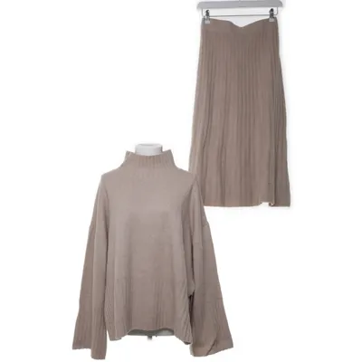 Sæt (Beige) fra Pernilla Wahlgren Akryl, Nylon, Uld, Genanvendt polyester
