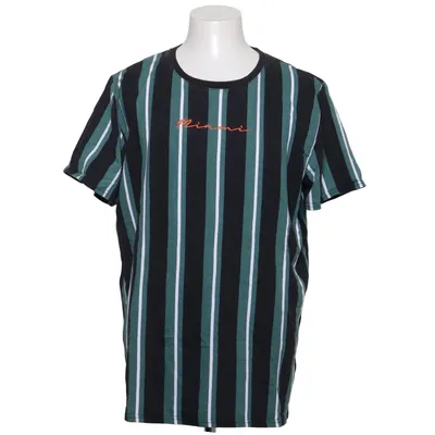 T-shirt (Black, Green, White) from Chapter Cotton