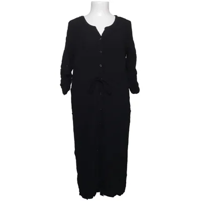 Kaftan (Black) from Ciso Viscose