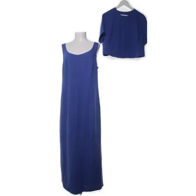 Set (Blue) from La Rochelle Polyester