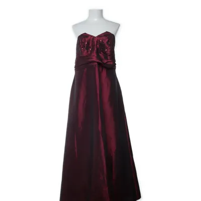 Evening gown (Red) from C&A Your Sixth Sense